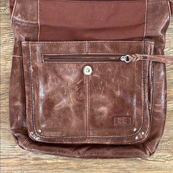 The Sak Ventura 100% Leather Convertible Backpack Messenger Crossbody Bag Purse - Picture 7 of 12